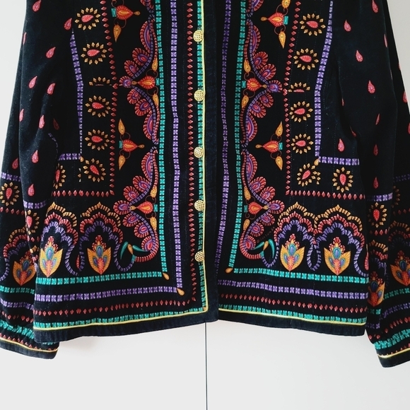 Vintage Saxton Hall Velvet Ethnic Print Jacket - Picture 4 of 10